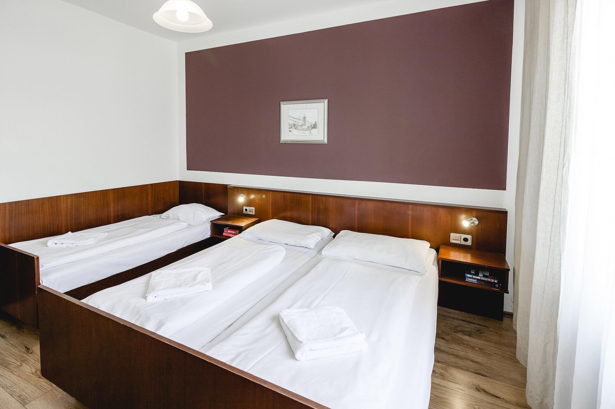 Hotel Hoffinger Виена Екстериор снимка